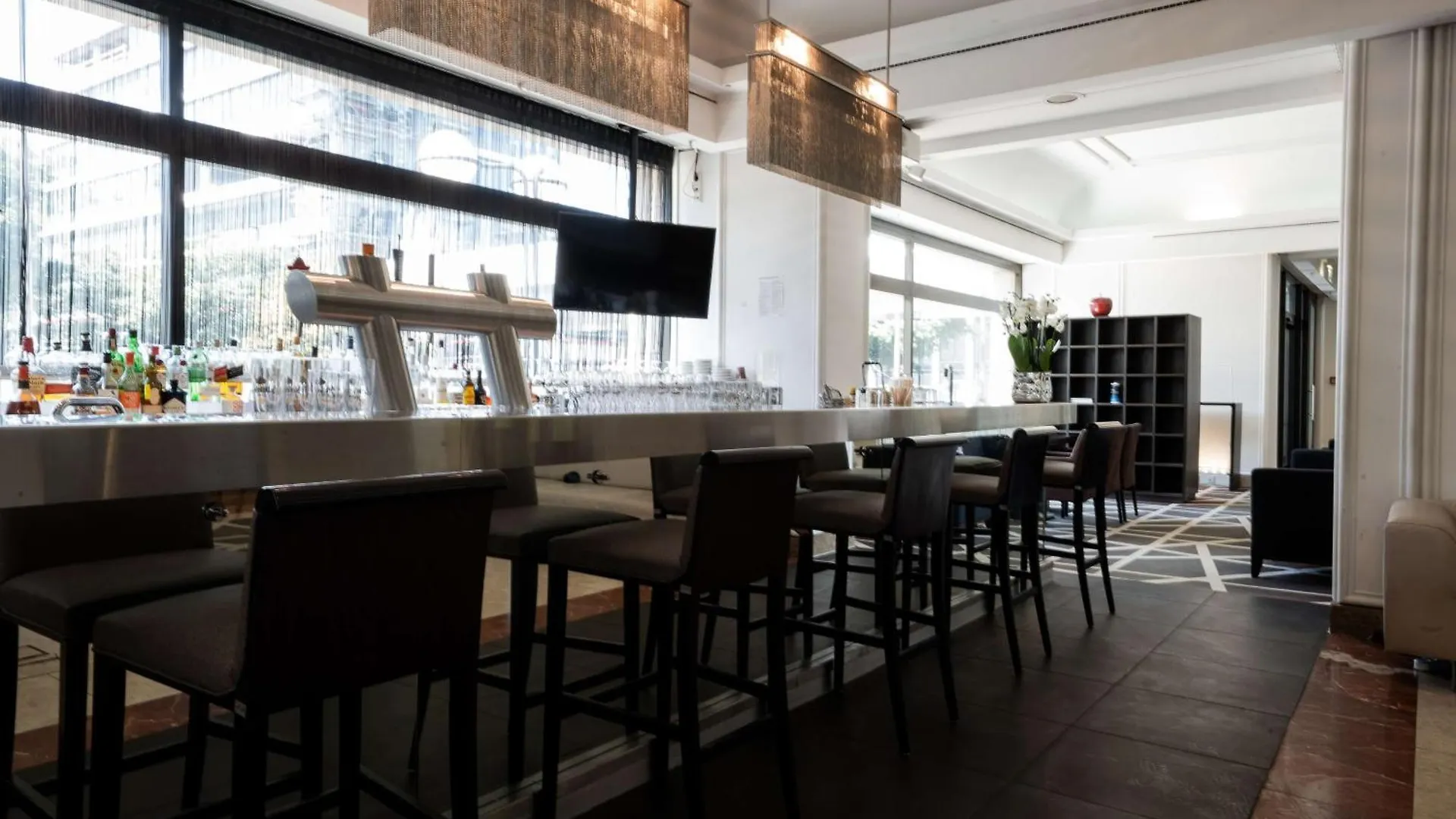 Radisson Blu Conference Hotel, Duesseldorf 4*, Ντίσελντορφ