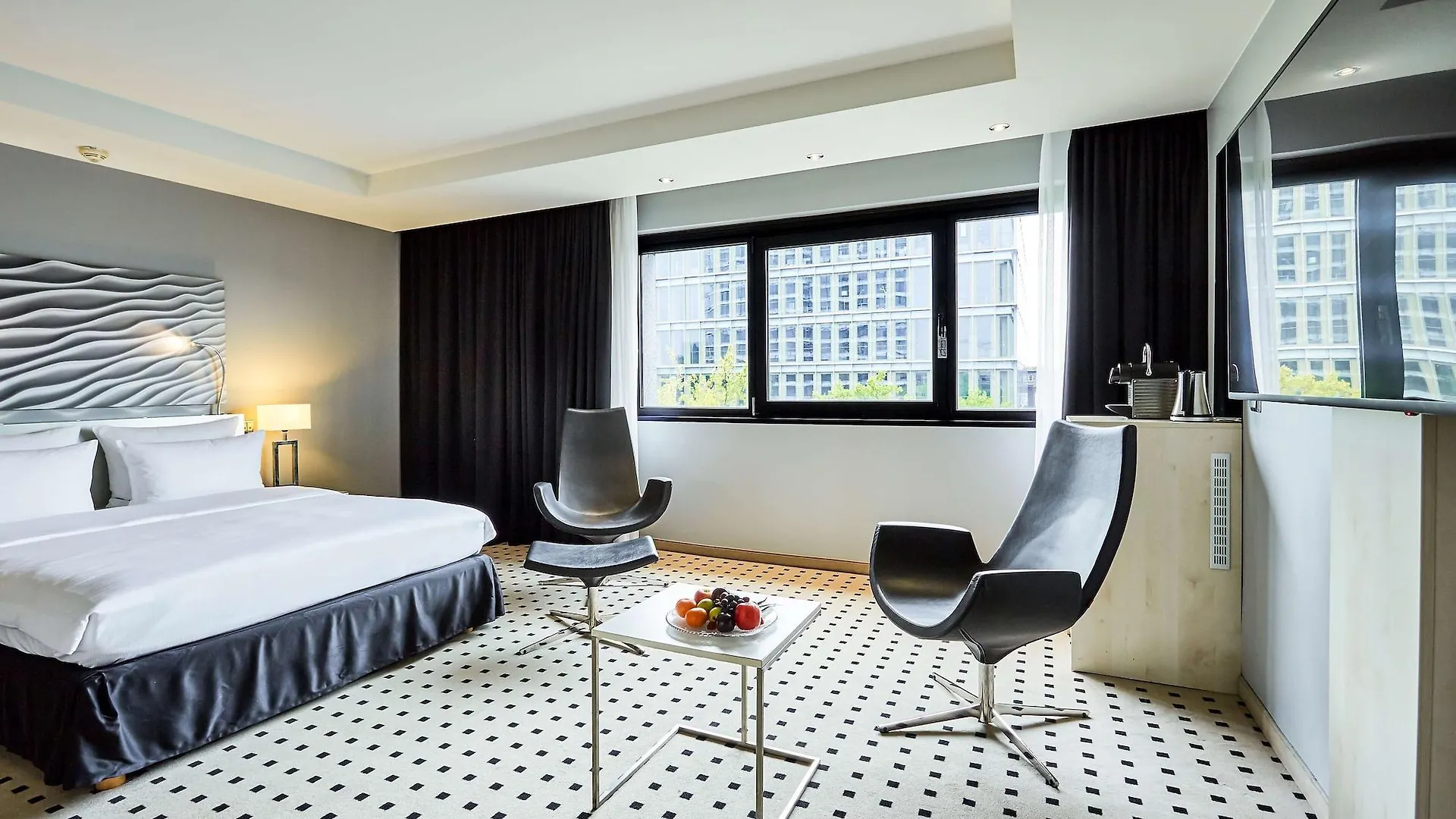 Radisson Blu Conference Hotel, Duesseldorf 4*, Dusseldorf